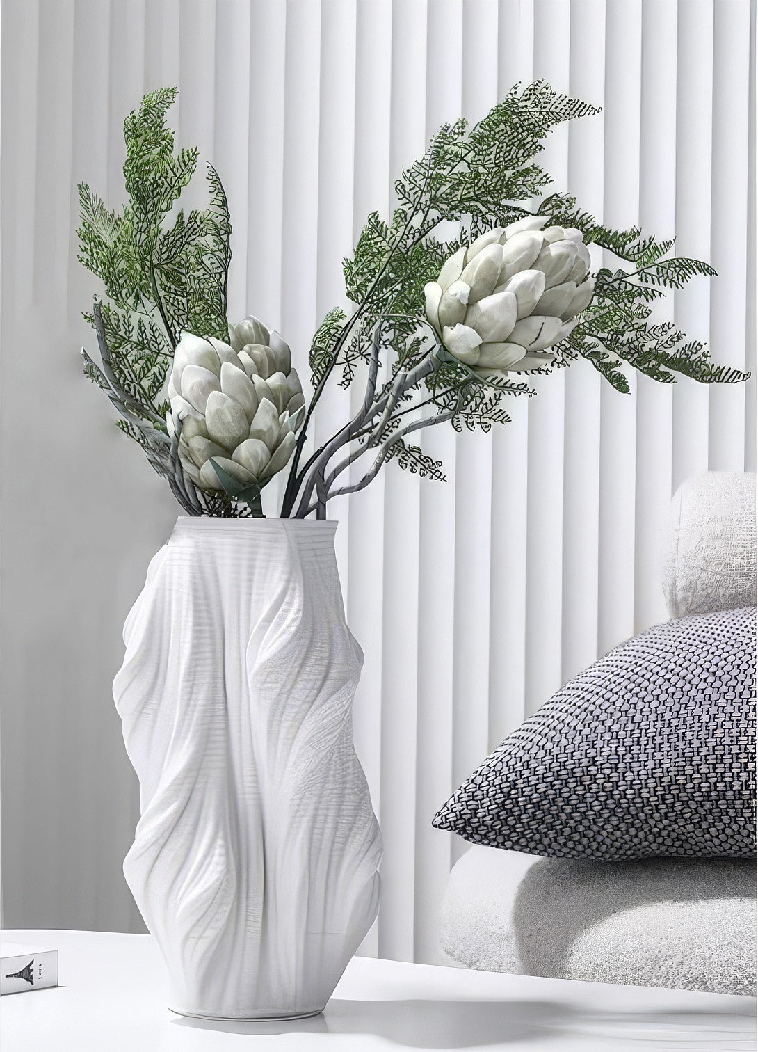 Dreamy Silhouette - Designer Vase for Modern Decor