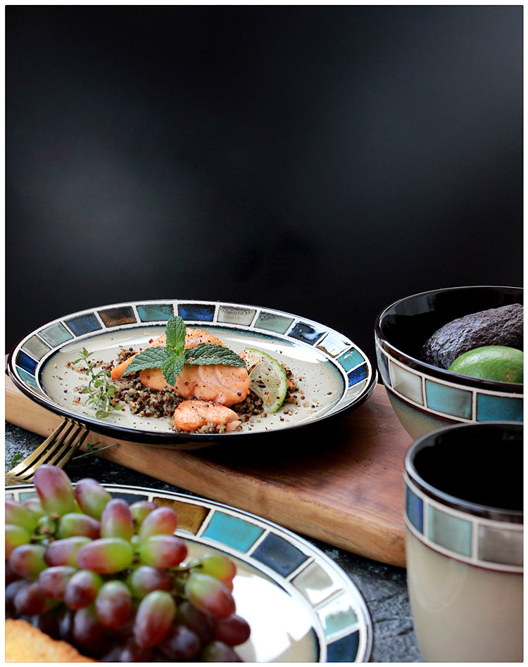 Dinner Plate with salmon, greens, rustic backdrop." | Tallrikar med lax, grönsaker, rustik bakgrund.